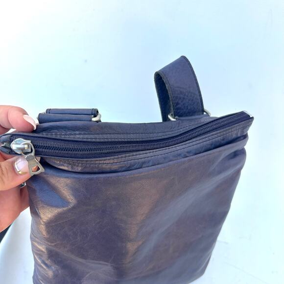 M0851 Leather Blue Crossbody Bag Medium Purse Practical Travel - Picture 6 of 11